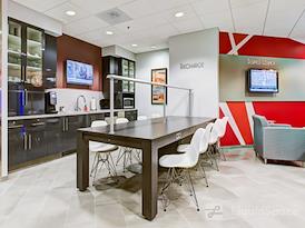 Regus | One Pacific Heights