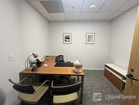 Carr Workplaces - Embarcadero Center