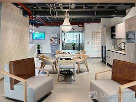 Regus | Edificio Carolina Millenium