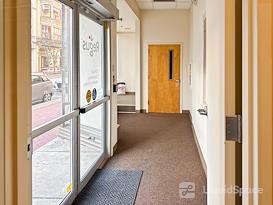 Regus | MD, Hagerstown - W Washington St