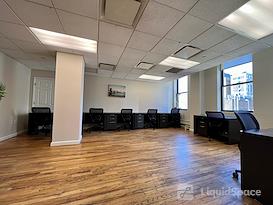 Select Office Suites - 1115 Broadway Flatiron NYC