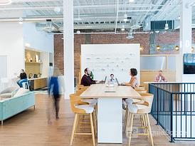 HQ | IL, Grayslake - N Atkinson Rd