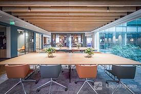 Landmark | Oxford Street