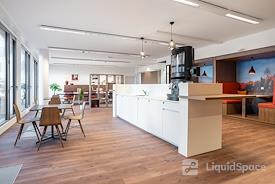 Regus | Leudelange, Altitude