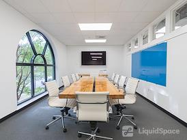 Expansive - Old Town