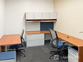 Regus | IL, Rosemont - W Higgins