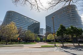 SPACES | TX, Addison - Spaces The Colonnade