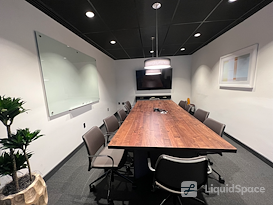 Industrious - 261 Madison Ave