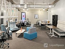 Regus || Downtown Glendale