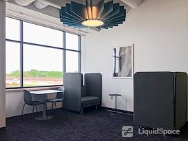 Regus | WI, Glendale - Bayshore Town Center