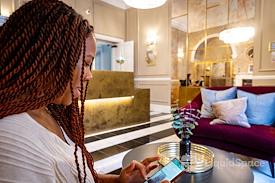 Regus | NEW DELHI, Elegance