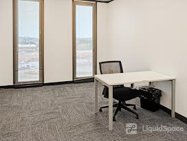 Regus | NC, Hickory - Tate Blvd