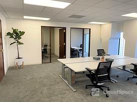 Flex Workspaces starting at $400/Desk in Oakland
