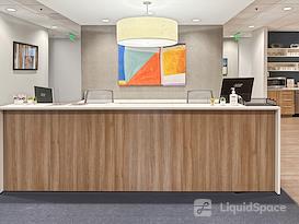 Regus || Marina Village