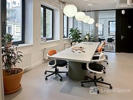 SPACES | Cologne, Breite Strasse