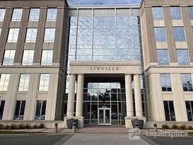 Regus | Trade and Tryon