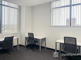 HQ | MI, Detroit - Jefferson Ave