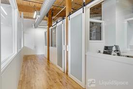 Workhaus | Spadina