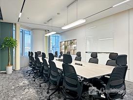 SPACES | Shanghai, Jinmao Tower