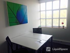 Regus | RANDBURG, Surrey Avenue