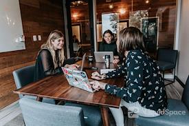 Common Desk - Anderson Lane