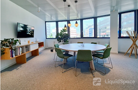 SPACES | Vienna, Square One