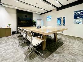 Regus | Manila, Eco Tower - Bonifacio Global City