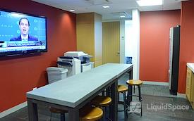 Corporate Suites: 641 Lexington Ave@54th