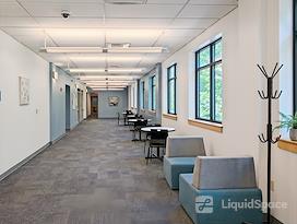 HQ | ME, Portland - Hutchins Dr