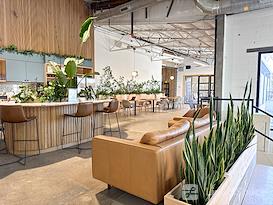 Loloft, Rogers - Flexible Meeting / Event Space 