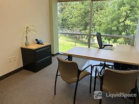 Regus | Iron Point