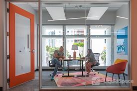 Expansive - Biscayne