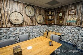 DeskLodge Beacon Tower