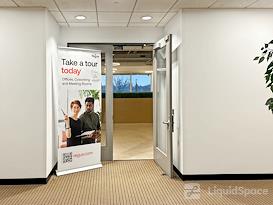 Regus | IL, Schaumburg - McConnor Pkwy