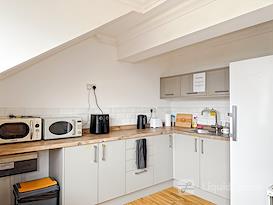 HQ | Norwich, Independent House