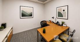 Carr Workplaces - Embarcadero Center