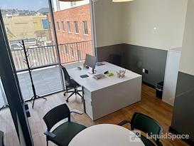 SPACES | La Brea
