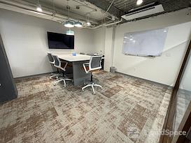 Pacific Workplaces - J Street