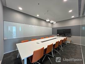 Regus | Shanghai, Changfeng Centre