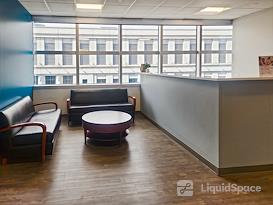 Regus | CO, Denver - N Broadway