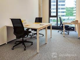 Regus | Prague, Dynamica