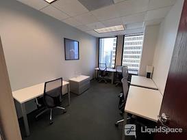 Regus | 50 California Street