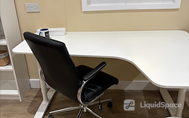 Superstars - Hot Desks