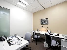 Regus | Nagoya Hirokoji Garden Avenue