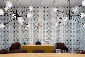 Regus | Legacy Town Center