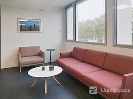 Regus | 6 Rue Du Danemark