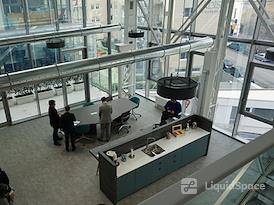 Regus | Naples, Brin