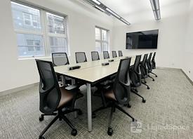 HUB116 - River North