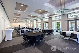 STAK Space – 1900 Broadway