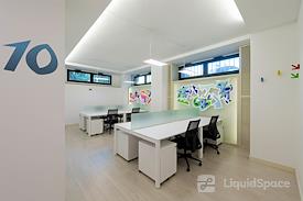 Cocò Working by Nespolo